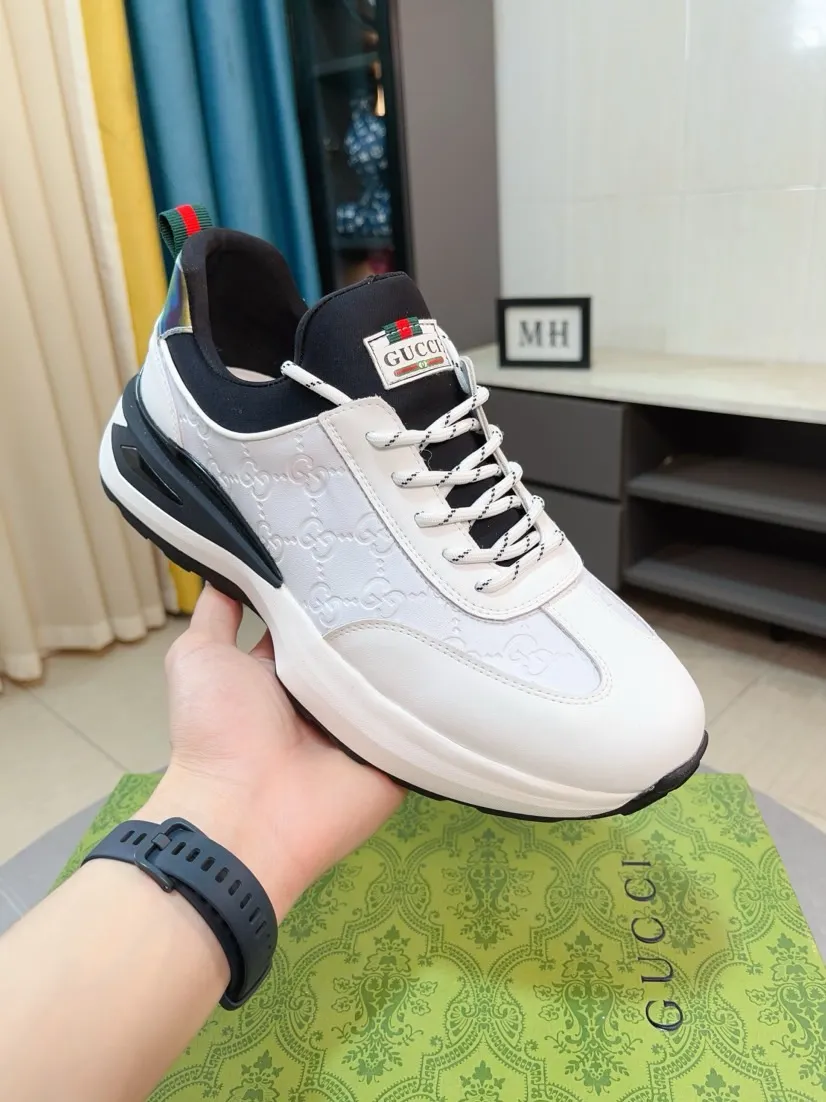 Factory price 458🌹🌹GUCCI [Gucci] New high-end brand of men's shoes, the latest fashionable casual men's shoes, trendy and versatile style, relaxed and sporty style, uppers imported from Italy, first-layer cowhide, genuine leather lining and ultra-fine workmanship. Original personalized fashionable rubber wear-resistant outsole, light and comfortable on the foot, size 38-44